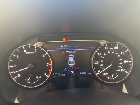 Used 2025 Nissan Altima 2.5 SV FWD image 4