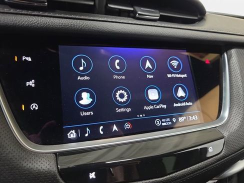 Certified 2024 Cadillac XT5 Premium Luxury w/ Technology Package FWD image 17
