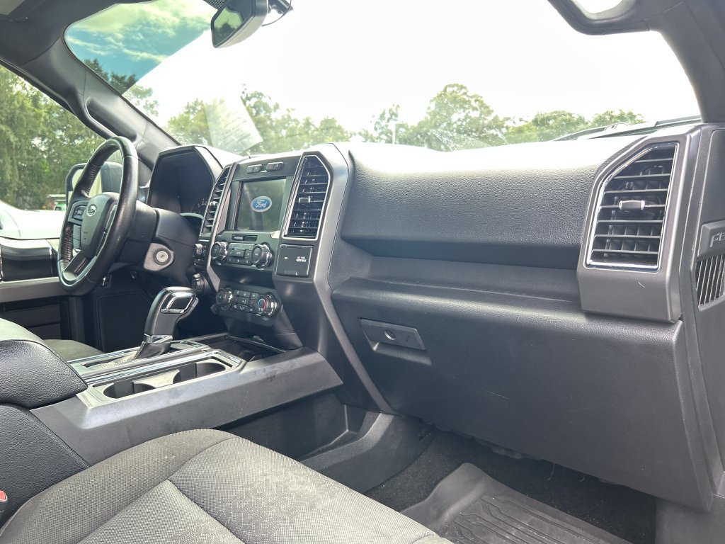 Used 2019 Ford F150 XLT w/ Equipment Group 302A Luxury AWD/4WD image 14