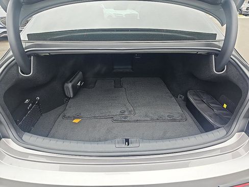 Used 2025 Genesis G80 3.5T Sport image 36