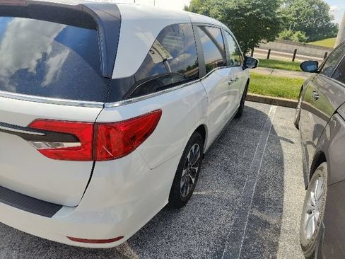 Used 2024 Honda Odyssey EX-L image 8