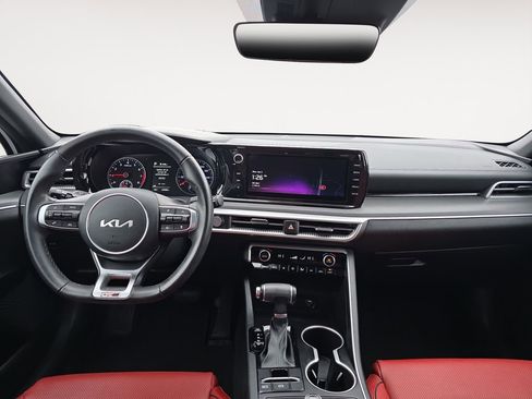 Used 2022 Kia K5 GT-Line w/ GT-Line FWD Premium Package image 9