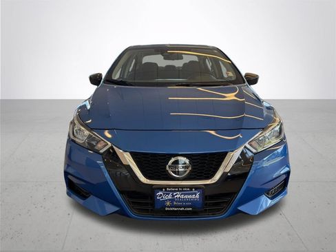Used 2022 Nissan Versa S FWD image 3