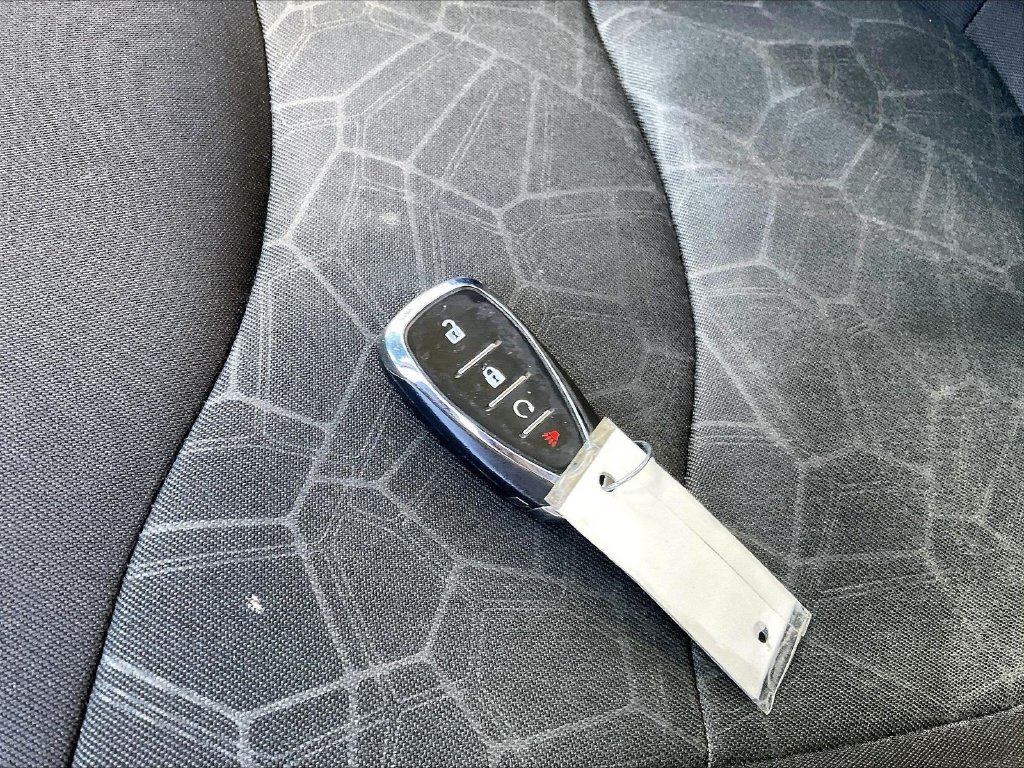Used 2018 Chevrolet Volt LT FWD image 30
