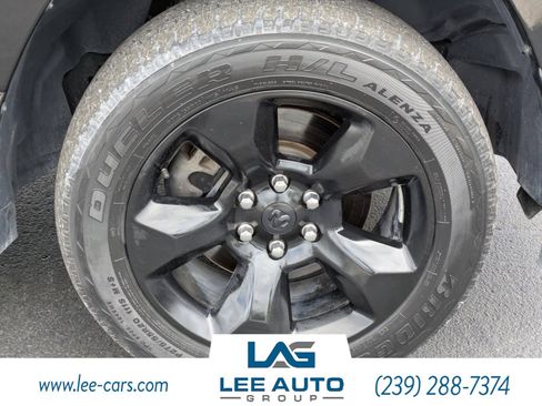 Used 2019 RAM 1500 Big Horn AWD/4WD image 9