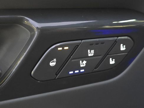 New 2026 Kia EV9 Land w/ Nightfall Edition Package image 6