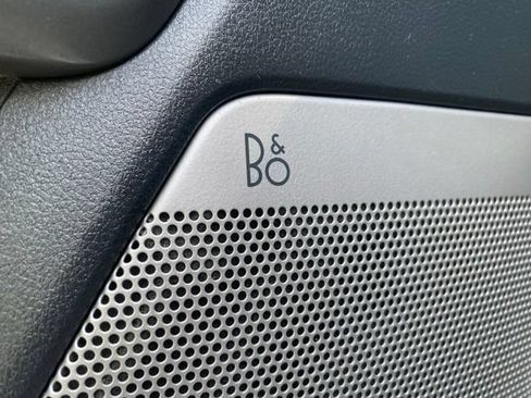 Used 2022 Ford F150 Lariat AWD/4WD image 14