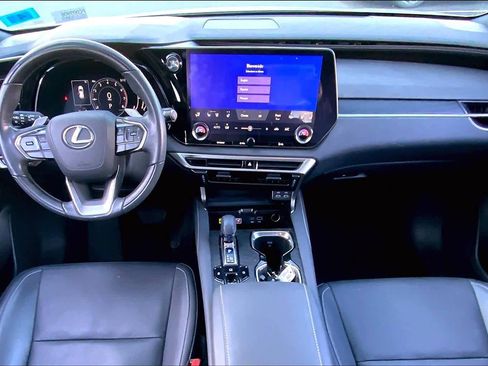 Used 2023 Lexus RX 350 Premium image 15