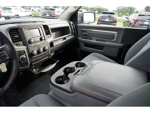 Used 2017 RAM 1500 Tradesman w/ Power & Remote Entry Group image 18