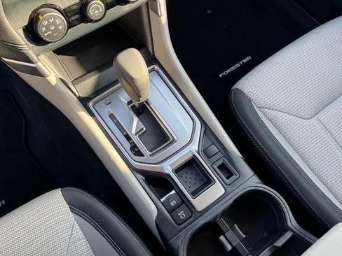 Used 2023 Subaru Forester image 27