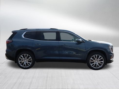 New 2026 GMC Acadia Denali w/ Super Cruise Package image 8