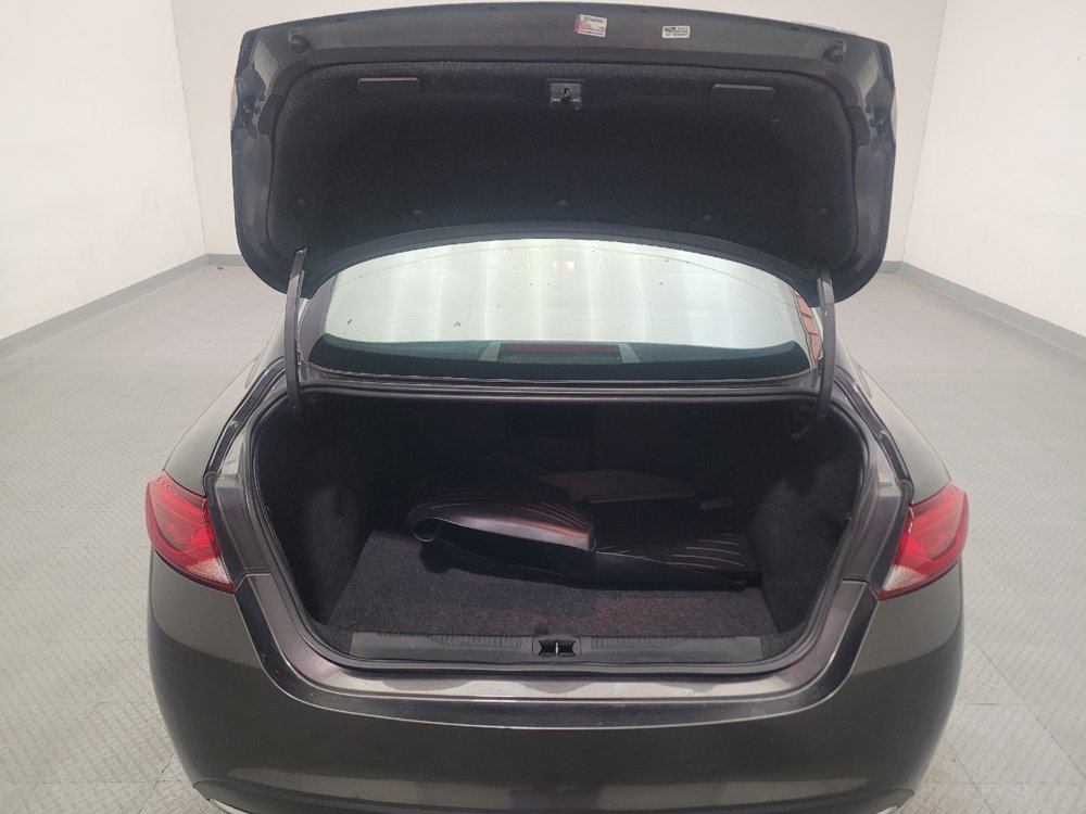 Used 2015 Chrysler 200 Limited FWD image 29