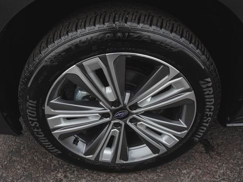 Used 2024 Subaru Solterra Limited w/ Limited Package image 8