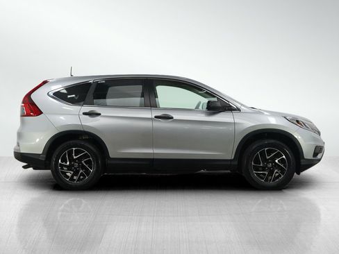 Used 2016 Honda CR-V SE image 6