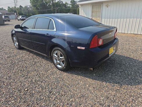 Used 2010 Chevrolet Malibu LT FWD image 3