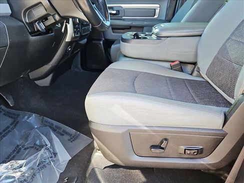 Used 2019 RAM 1500 Big Horn image 15