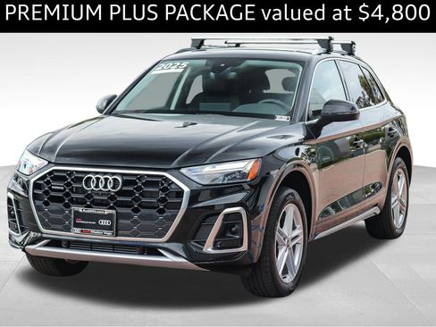 Certified 2025 Audi Q5 e Premium Plus w/ Premium Plus Package AWD/4WD image 3
