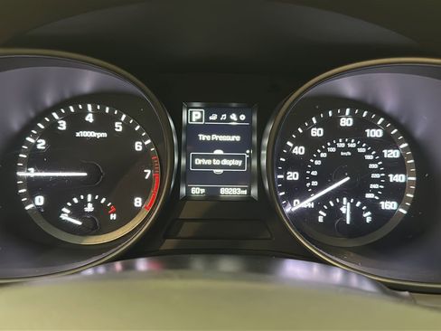 Used 2018 Hyundai Santa Fe Sport w/ 2.4L Value Package 02 image 24