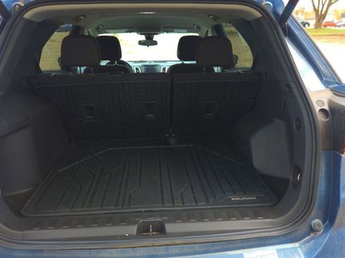 Used 2024 Chevrolet Equinox LT w/ LPO, Floor Liner Package FWD image 6