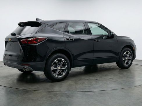 Used 2025 Chevrolet Blazer LT image 9