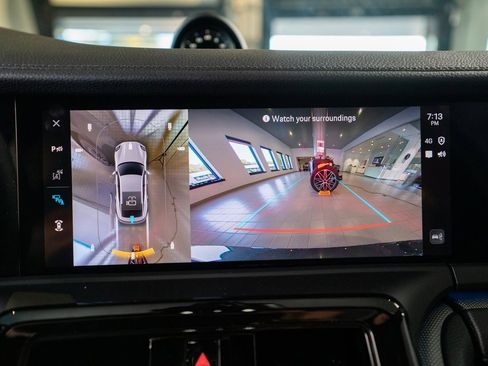 New 2025 Porsche Panamera 4 image 27