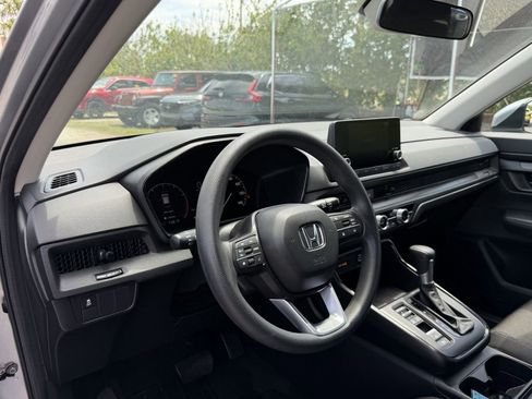 Used 2024 Honda CR-V LX image 18