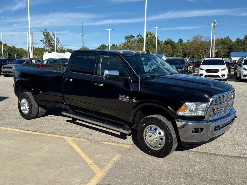 Used 2014 RAM 3500 Laramie AWD/4WD image 9