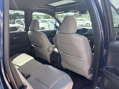 Certified 2020 Honda Passport Touring image 32