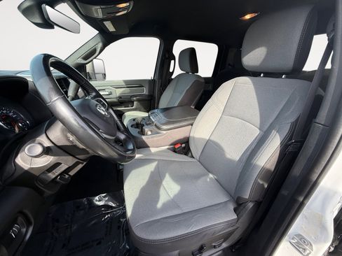 Used 2023 RAM 3500 Big Horn w/ Level 1 Equipment Group image 10