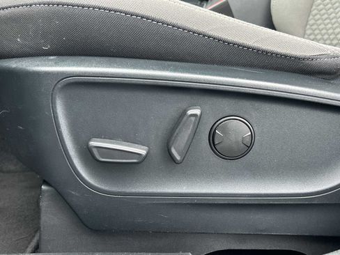Used 2021 Ford Escape SE w/ Convenience Package FWD image 14