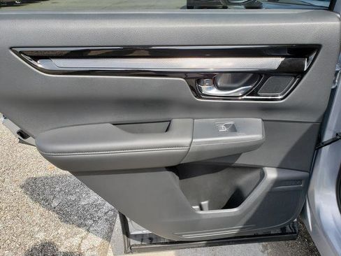 Used 2025 Honda CR-V EX-L image 14