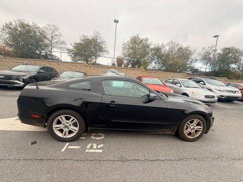 Used 2014 Ford Mustang Coupe w/ Equipment Group 102A image 8