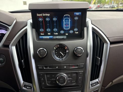 Used 2010 Cadillac SRX Luxury AWD/4WD image 13
