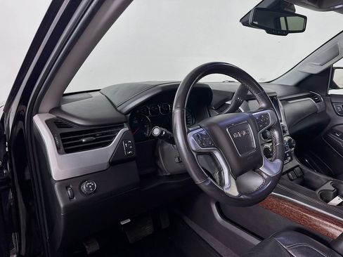 Used 2020 GMC Yukon XL SLT RWD image 10