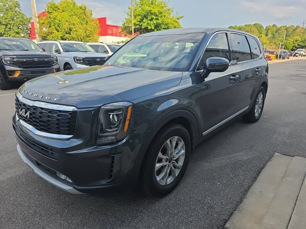 Used 2022 Kia Telluride LX FWD image 2