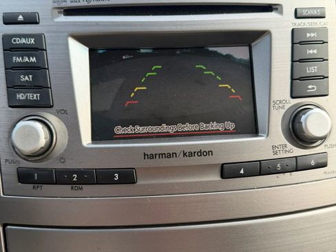 Used 2014 Subaru Outback 2.5i Limited w/ Moonroof Package image 15