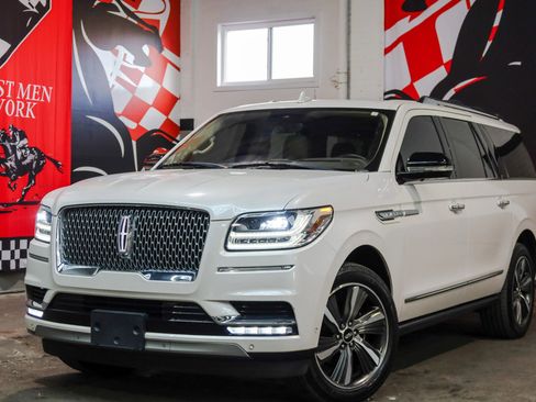 Used 2019 Lincoln Navigator L Reserve w/ Cargo Package image 1