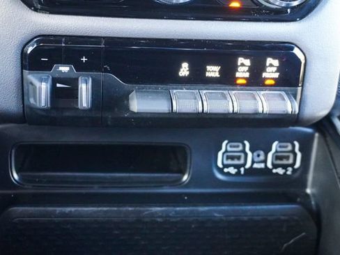 Used 2022 RAM 1500 Big Horn image 18