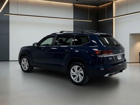 Used 2023 Volkswagen Atlas SE FWD image 3