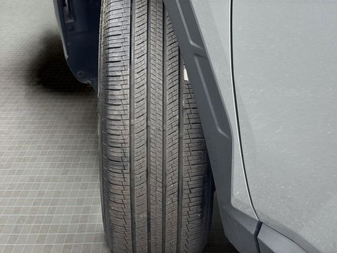 Certified 2025 Hyundai Tucson SE AWD/4WD image 43