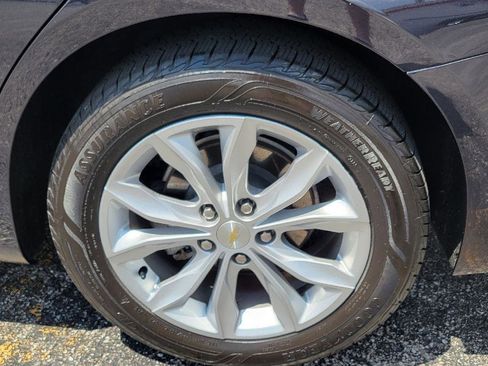 Used 2022 Chevrolet Malibu LT image 14