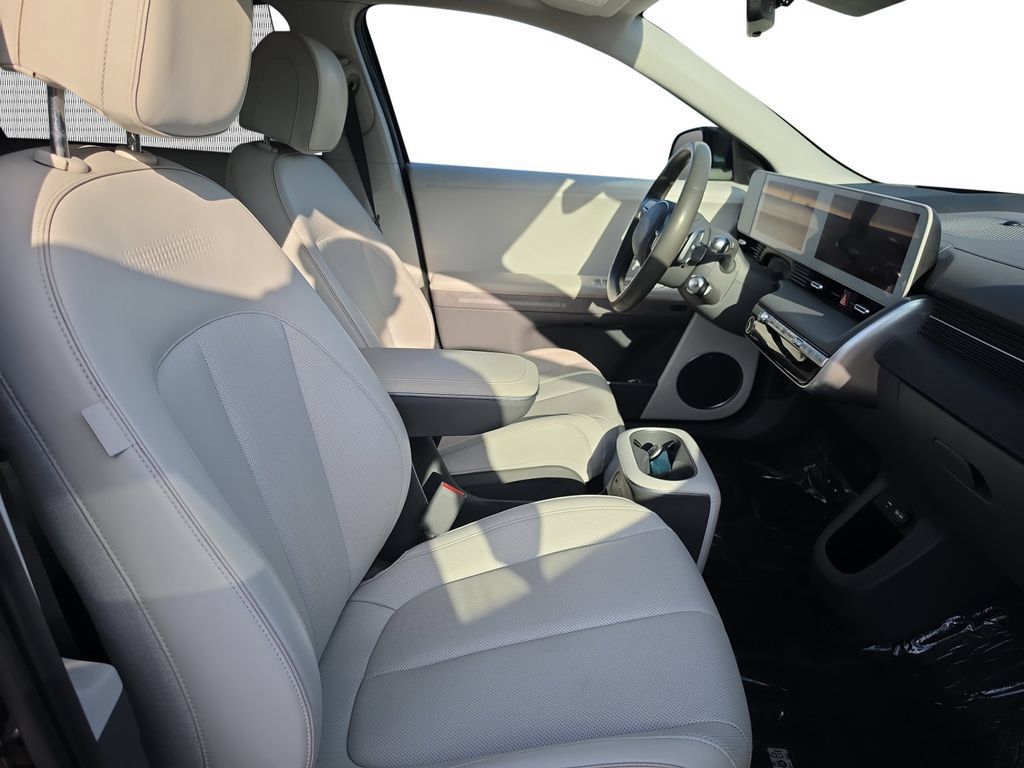 Certified 2023 Hyundai Ioniq 5 Limited w/ Cargo Package AWD/4WD image 17