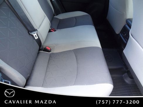 Used 2024 Toyota RAV4 XLE w/ Convenience Package AWD/4WD image 15