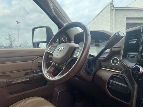 Used 2023 RAM 2500 Limited image 29