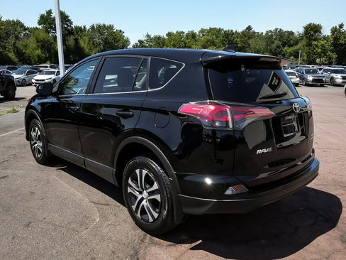 Used 2018 Toyota RAV4 LE w/ All Weather Liner Package AWD/4WD image 4