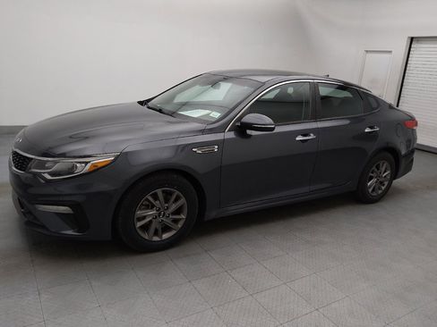Used 2020 Kia Optima LX image 2