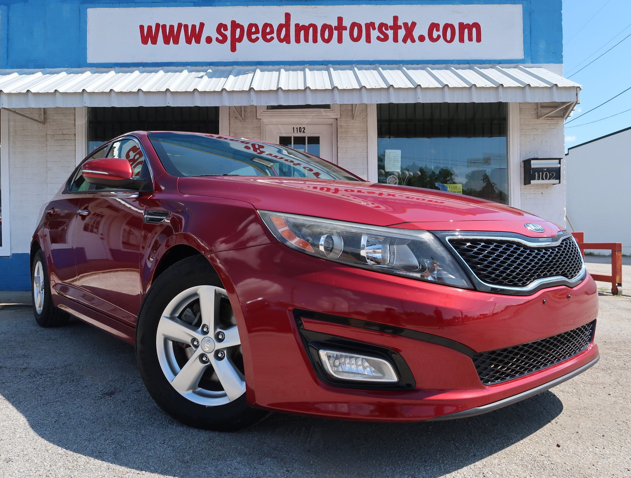 Used 2015 Kia Optima LX FWD image 2