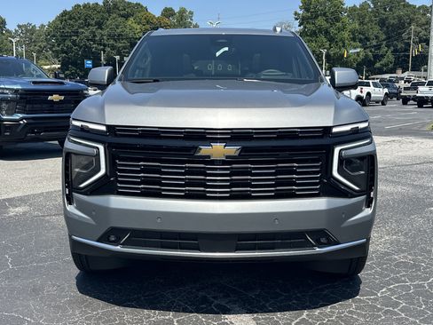New 2026 Chevrolet Tahoe High Country w/ Sun And Tow Package RWD image 3