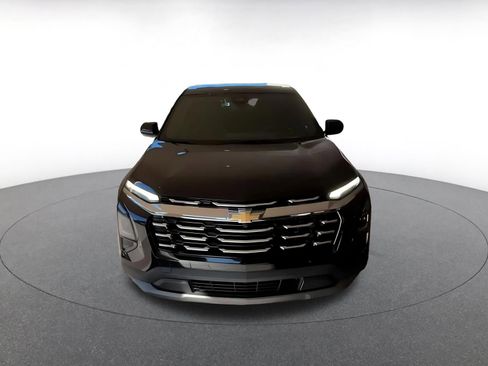 Used 2025 Chevrolet Equinox LT image 4