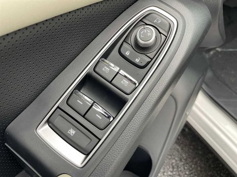 New 2026 Subaru Ascent Limited image 12